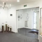 Lifestyle Beauty & Wellness *