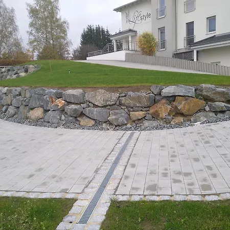 Lifestyle Beauty & Wellness Moosbach (Oberpfalz)